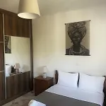 Giouli's Maison *