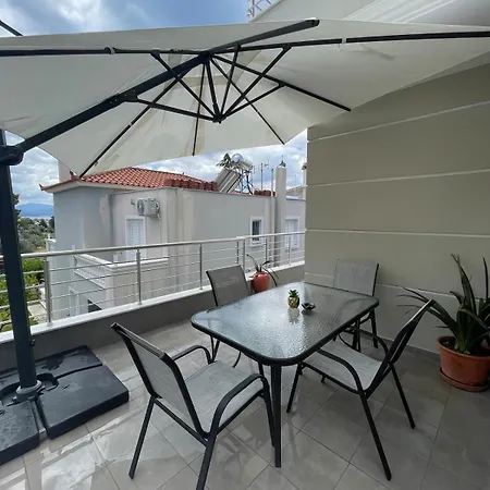 Giouli's Maison