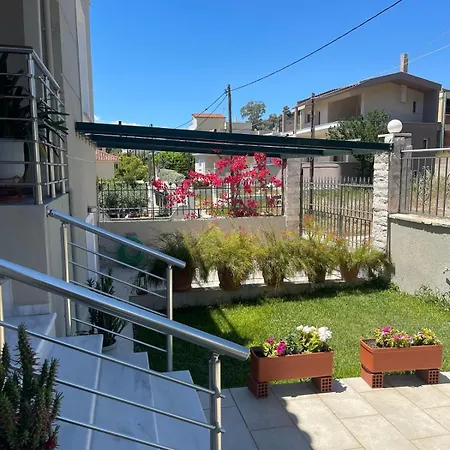 Giouli's Maison Erétria