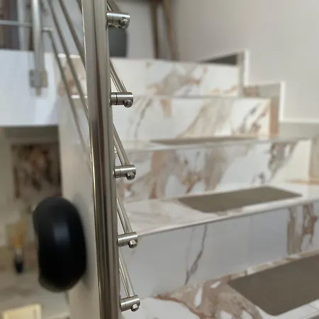 Giouli's Maison アパート